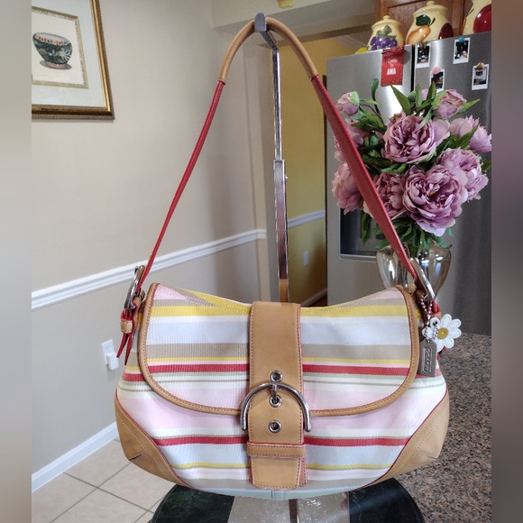 Coach Soho Daisy Shoulder Bag - Picture 1 of 17